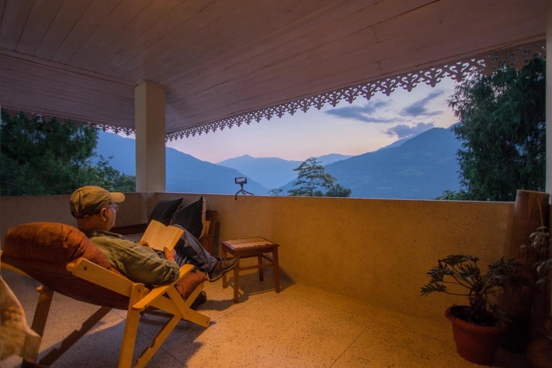 La Ipsing Farm By Stayvista - 3 Bhk Villa With Balcony, Mountain View, Indoor Games, And Pet Friendly Samdong 외부 사진