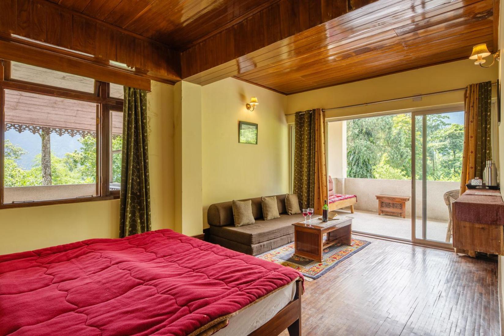 La Ipsing Farm By Stayvista - 3 Bhk Villa With Balcony, Mountain View, Indoor Games, And Pet Friendly Samdong 외부 사진
