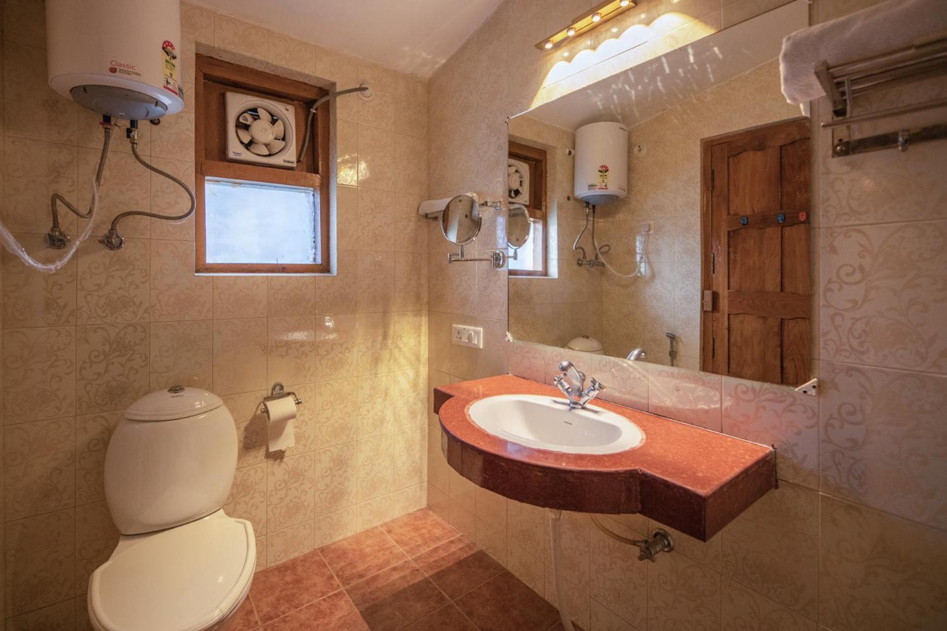 La Ipsing Farm By Stayvista - 3 Bhk Villa With Balcony, Mountain View, Indoor Games, And Pet Friendly Samdong 외부 사진